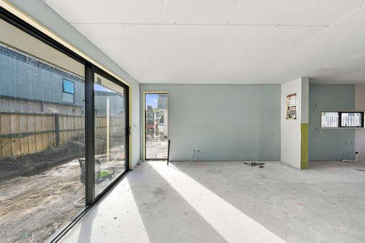 1-5/17 Courtenay Street Saint Albans_3