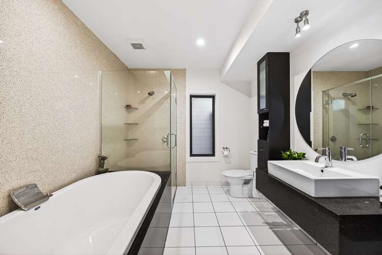 16 Glenties Lane Ellerslie_16