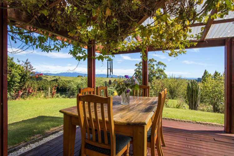 1603 State highway 2 Whakamarama_19