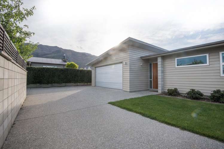 8a Parkhill Avenue Wanaka_11