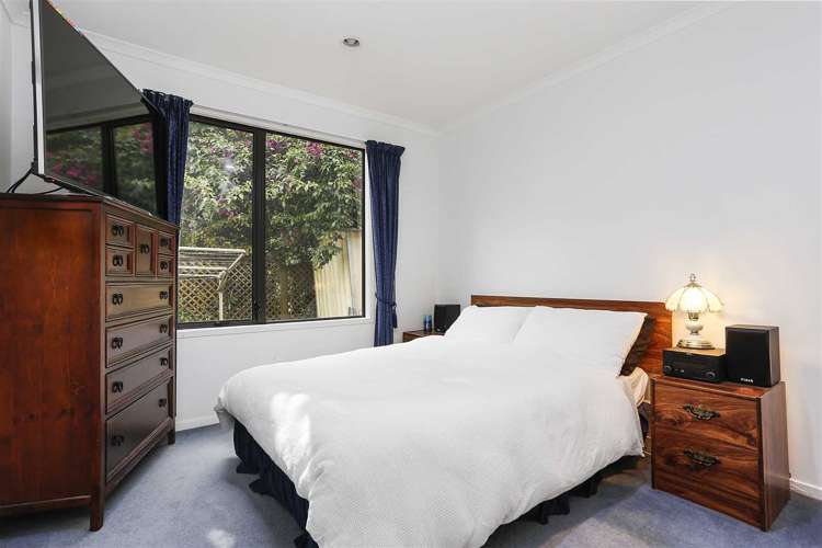 2/44 Claude Road Hillpark_9