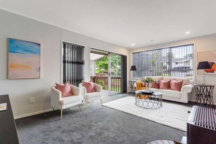 16 Staincross Street_2