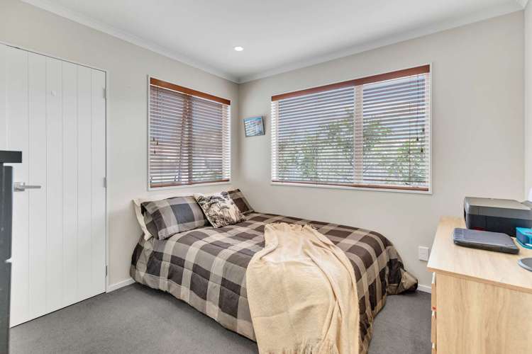 5 Chestnut Close Kelvin Grove_23