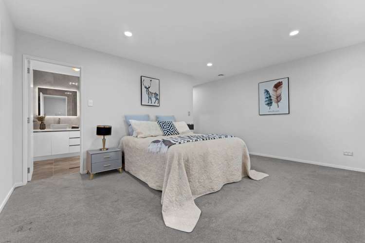 21 Horsefields Drive Flat Bush_28