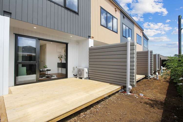 8C Daniel Avenue Mangere East_2