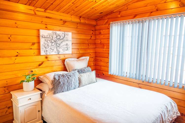 35 Barnhill Crescent Pahurehure_11