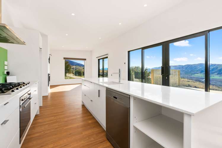 162 Wailana Heights Drive Queensberry_6