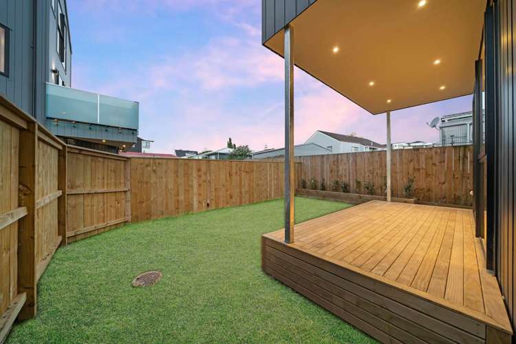 30D Tomintoul Place Highland Park_25