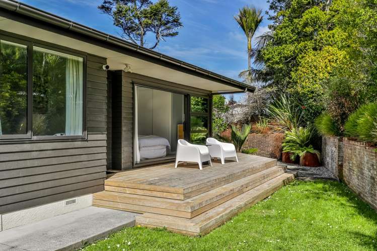 75 Minnehaha Avenue Titirangi_24