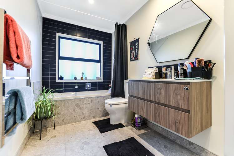 43 Capper Crescent Chartwell_13