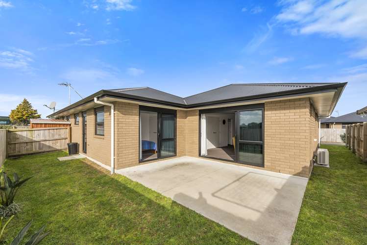 6/11 Errol Close Burbush_7