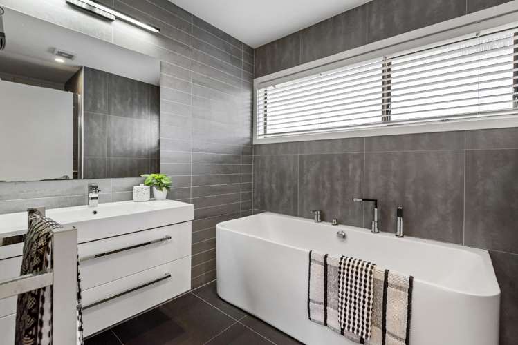 86 Becroft Drive Forrest Hill_21