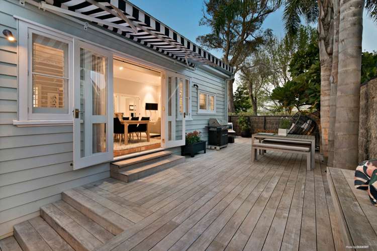 30 Russell Street Stanley Point_21