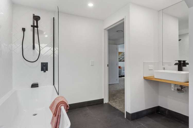 56 Marine Drive Diamond Harbour_18