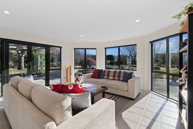 5828 West Coast Road Springfield_8