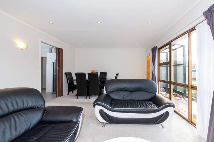 1/9a Tawa Road Te Atatu Peninsula_12