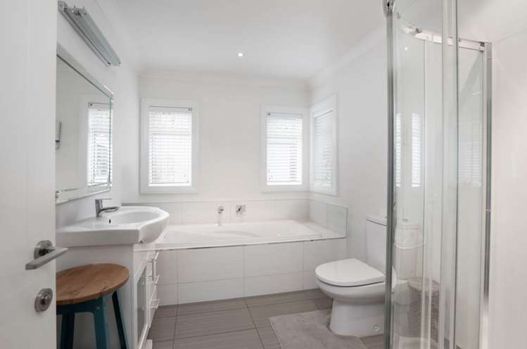 65 Taharepa Road Hilltop_9