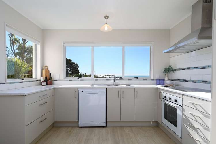 4 Malcolm Place Britannia Heights_6