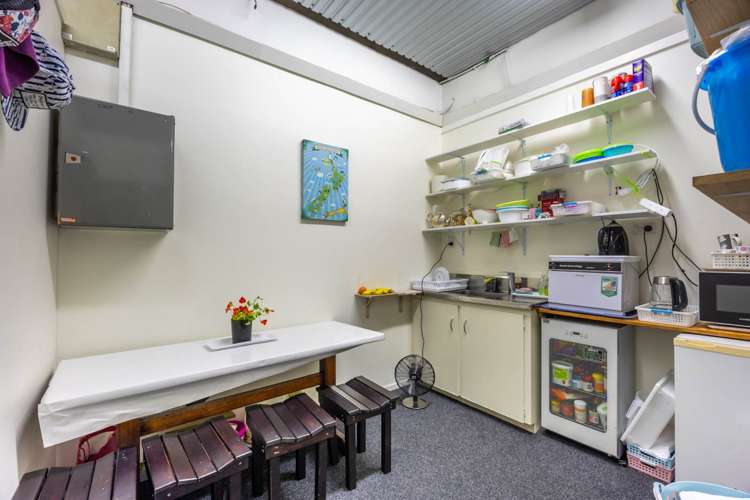 Unit 10/101 Main Highway Ellerslie_8