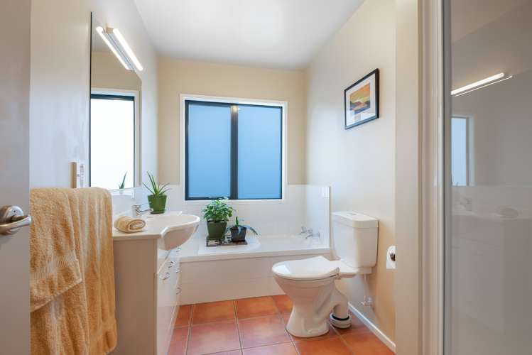 26a Elliott Street Johnsonville_10