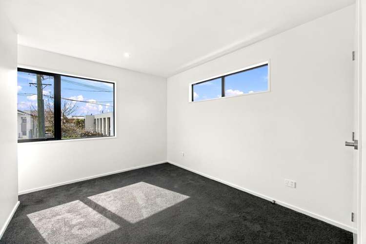 1/28 Gibbon Street Sydenham_5
