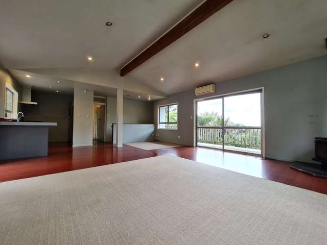 66 Rauhuia Crescent Parau_4