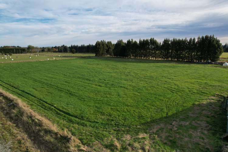 Lot 10,11,13/79 Dejoux Road Winton_3