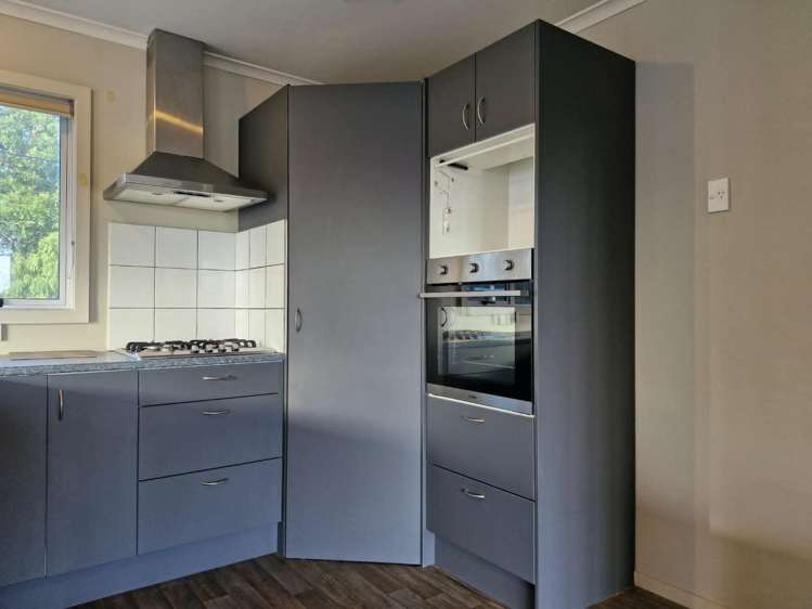 111 Glenpark Ave 2157_7