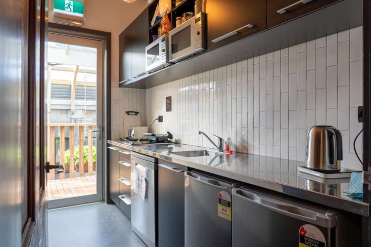 118 Devon Street West New Plymouth_6