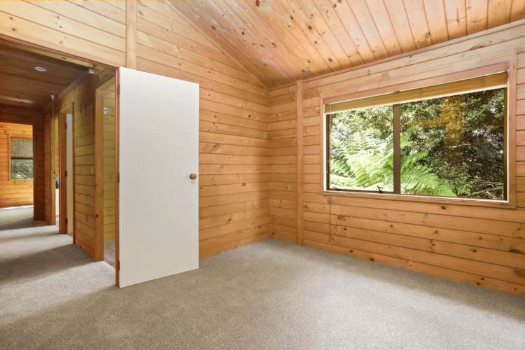 184 Everglade Drive Totara Heights_10