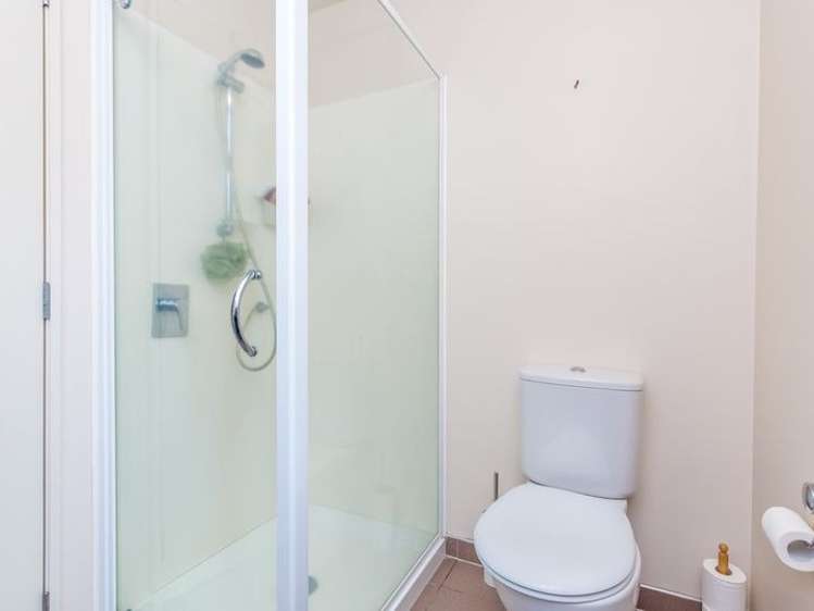 22G/76 Albert Street 10015_6