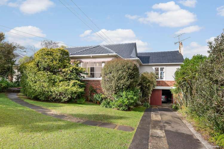 42 Seaview Avenue Northcote_14