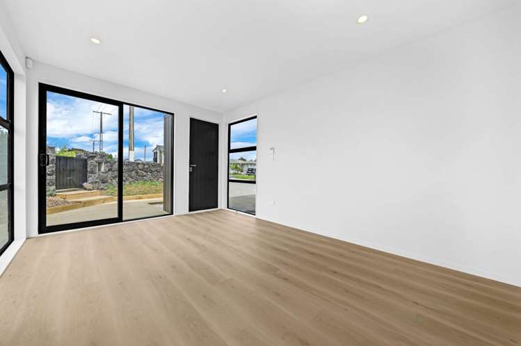 17A Henwood Road Mangere East_18