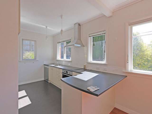 2 Rata Street Ravensbourne_4