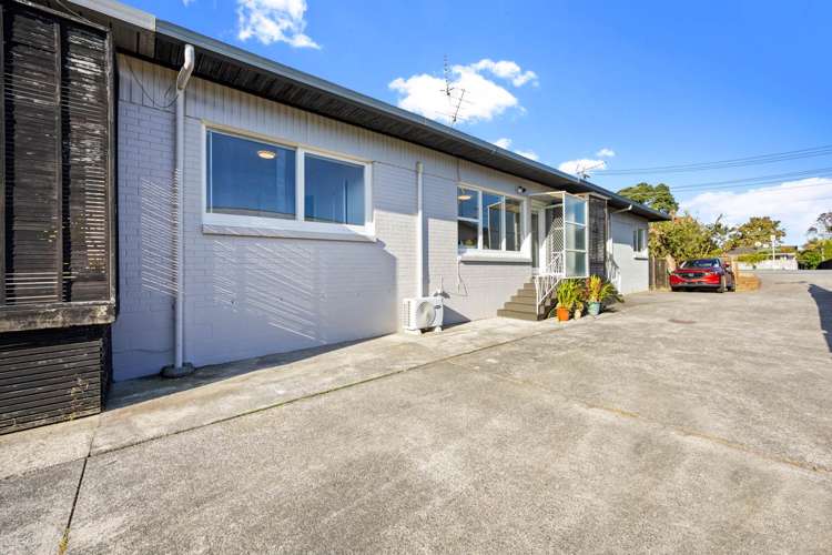 2/62 Abbotts Way_0