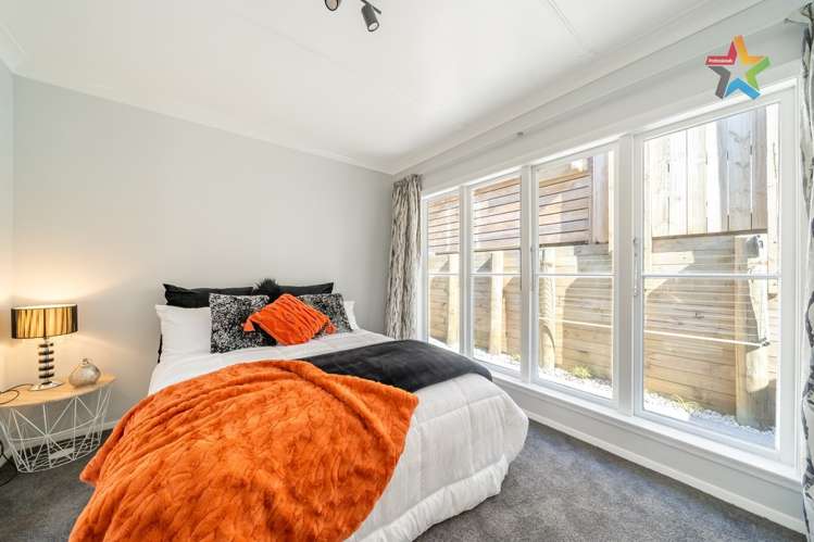 28 Main Road Wainuiomata_11