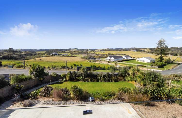 133 Waitea Road Muriwai_39