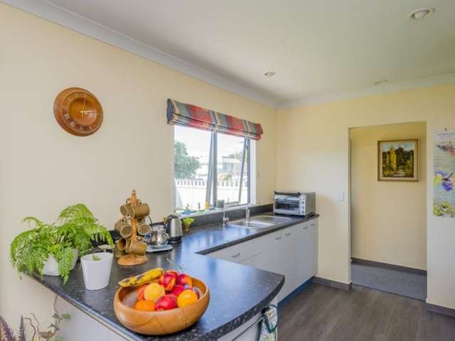 25 Scott Avenue Otaki Beach_3