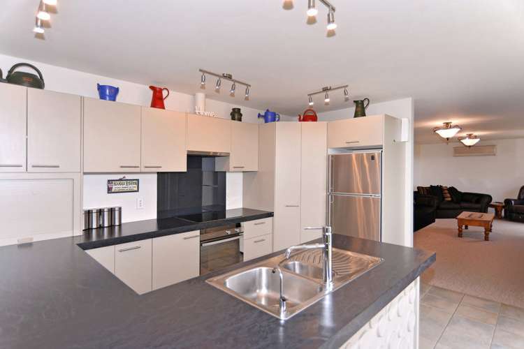 90 Bishopdale Avenue Bishopdale_7