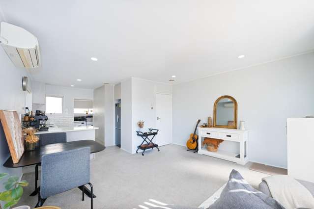 29B Archers Road 1614_2