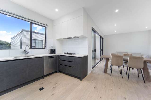 3/26 Long Bay Drive Torbay_4