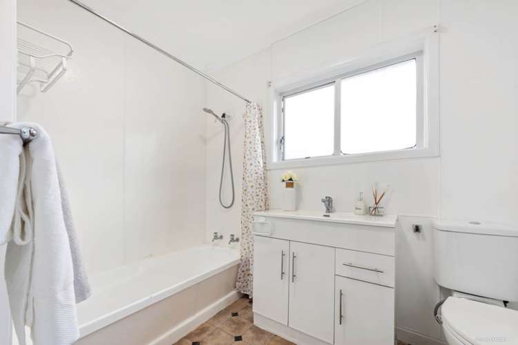 116 Pooks Road Ranui_7