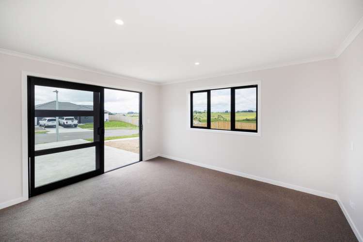 4 Corfu Crescent Fitzherbert_18