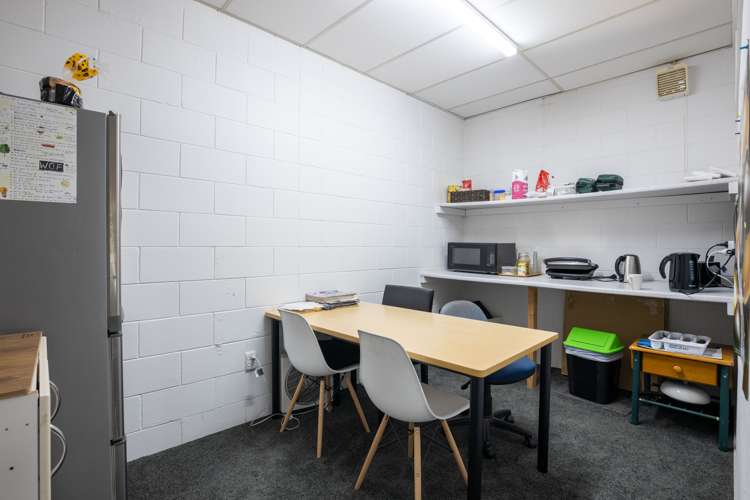 187-191 Devon Street East New Plymouth Central_11