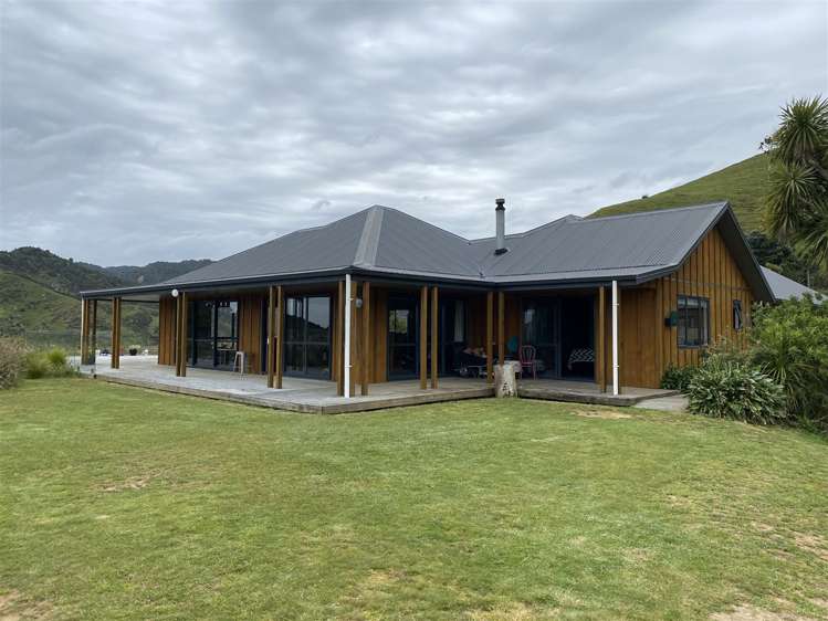 1411 Marokopa Road Marokopa_15