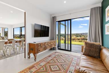 58 Farquharson Road_3