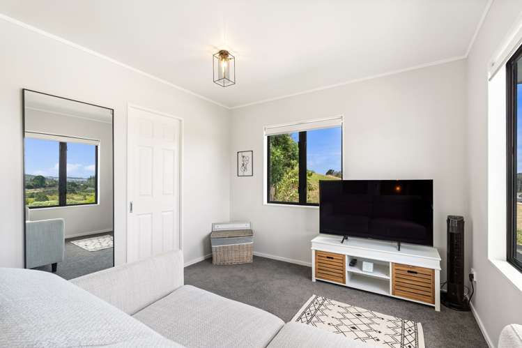 9 Howards Way Kamo_22