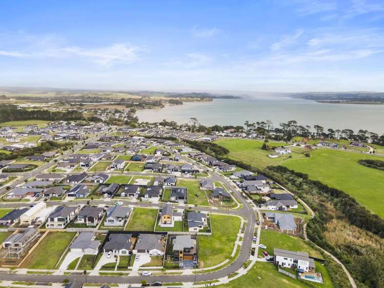 32 Tahuna Minhinnick Drive Glenbrook_44