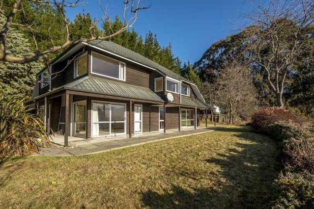 HANMER SPRINGS  FOUR BEDROOMS, TWO BATHROOMS, STUNNING VIEWS