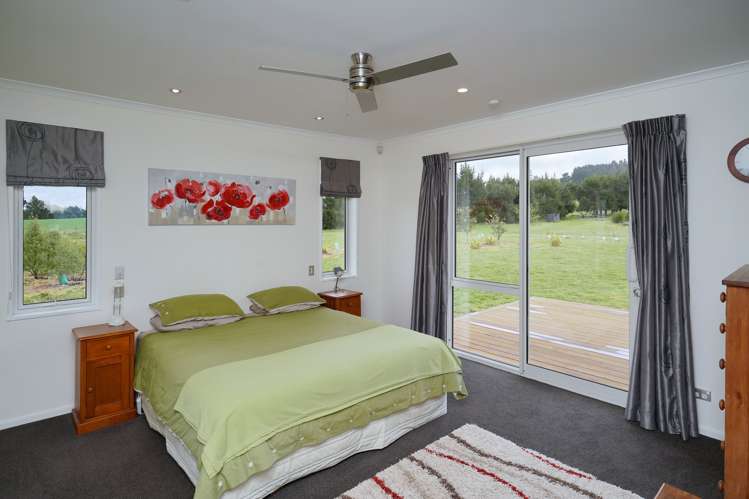 330 Catherwoods Road Cust_8